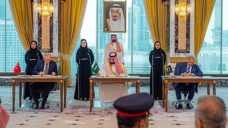 پیمان مکه