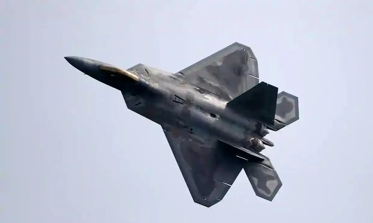 جنگنده اف 22