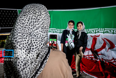 یادبود