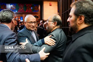 محمد شریعتمداری