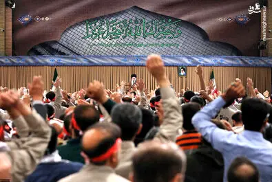 رهبر انقلاب