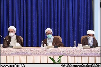 دیدار اعضای جامعه روحانیت مبارز با رییس جمهور