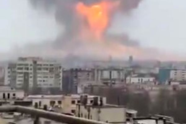 اصابت موشک 26 کلاهکی ایران 