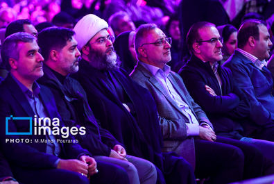 زانو زنندگان