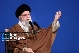 اگر در امت اسلامی اتحاد وبصیرت وجود داشته باشد عید فطر «مزید» خواهد بود