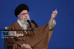 اگر در امت اسلامی اتحاد وبصیرت وجود داشته باشد عید فطر «مزید» خواهد بود