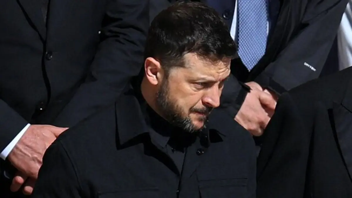 ناگفته‌هایی درباره لباس‌های رهبران دنیا در مراسم تشییع پاپ