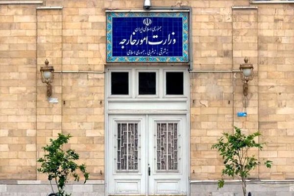 دیپلمات ایرانی ربوده شد؟