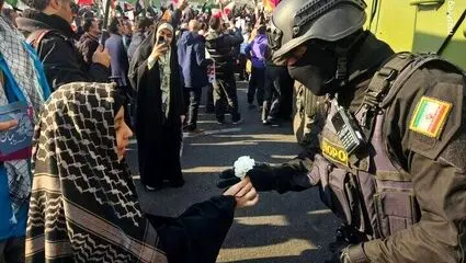 مام وطن خط قرمز است 