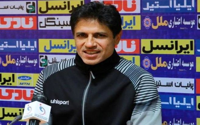استعفای زودهنگام یک سرمربی!