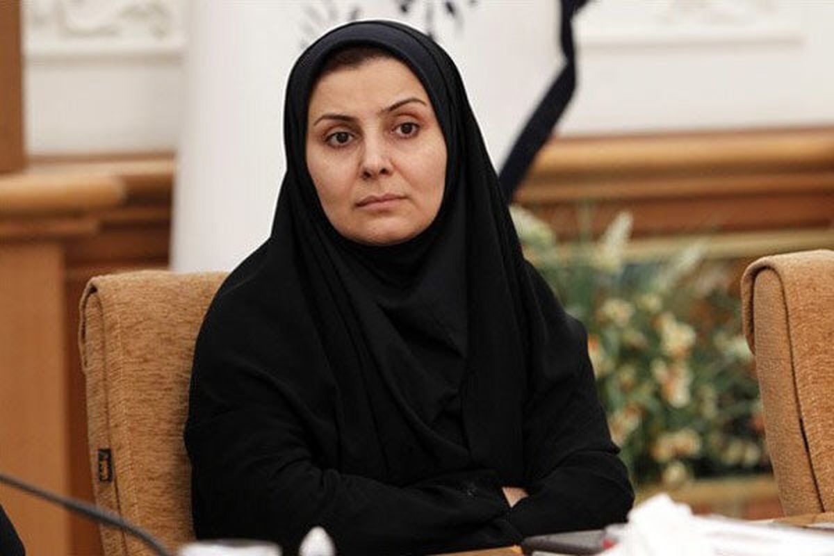 گناه همه سازمانها و وزارتخانه ها را گردن خانم فرزانه صادق انداختند؟