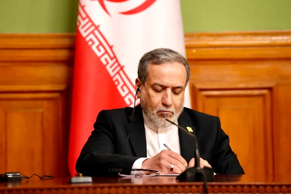 عراقچی: کودکان میناب چذاغ، آسمان شدند