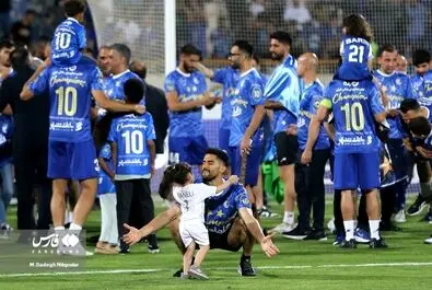 جشن قهرمانی استقلال