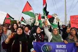 تظاهرات زنان تونسی و موریتانی در حمایت از زنان فلسطینی