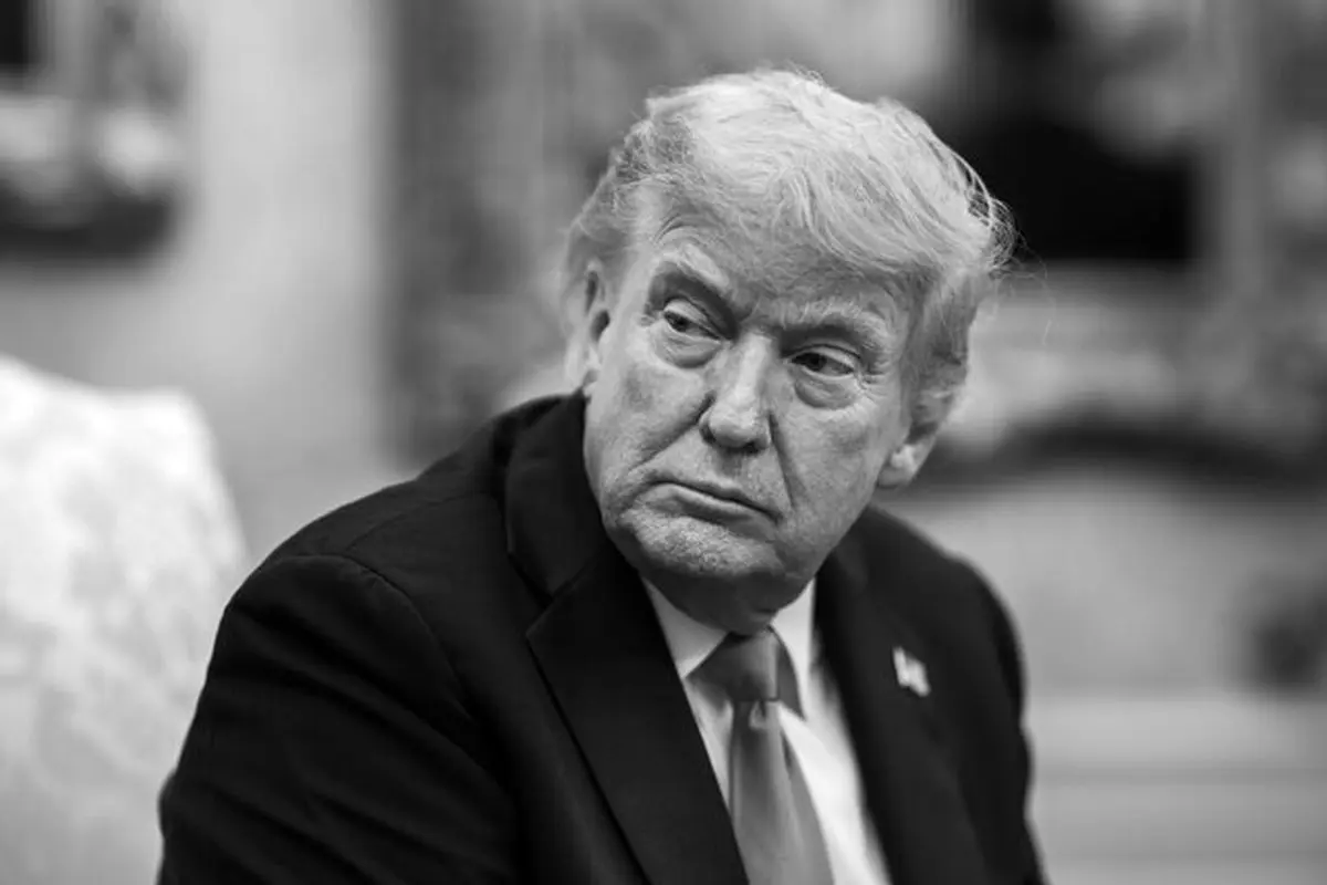 هکرها ترامپ را تهدید کردند؛ منتظر افشاگری باش!