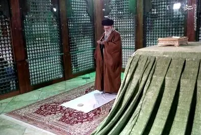 مرقد امام