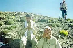 فیلم دیده نشده از کوه‌نوردی سرداران شهید کاظمی و طهرانی مقدم