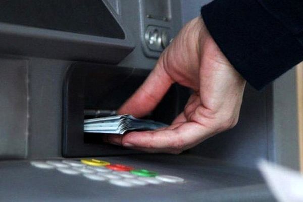 دستور پزشکیان برای افزایش یارانه معیشتی خرداد | واریز 1 میلیون تومان به‌حساب هر ایرانی