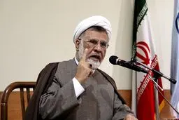 این‌که بگویند ما نوروز اسلامی می‌خواهیم حرف غلطی است