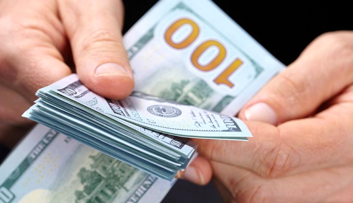 قیمت دلار و یورو در بازار توافقی امروز ۲۴ دی + جدول