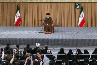 رهبر انقلاب