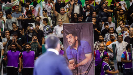 بهترین هدیه ایران به علیرضا دبیر رسید