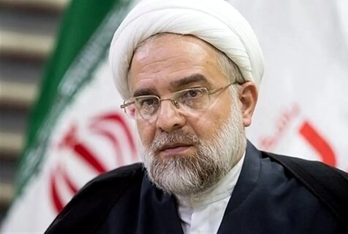 حضور نماینده ولی فقیه در منزل خانواده مهسا امینی
