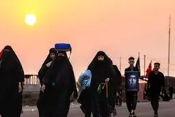 حضور وسیع زائران اربعین حسینی در مرز مهران