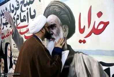  امام خمینی(ره)