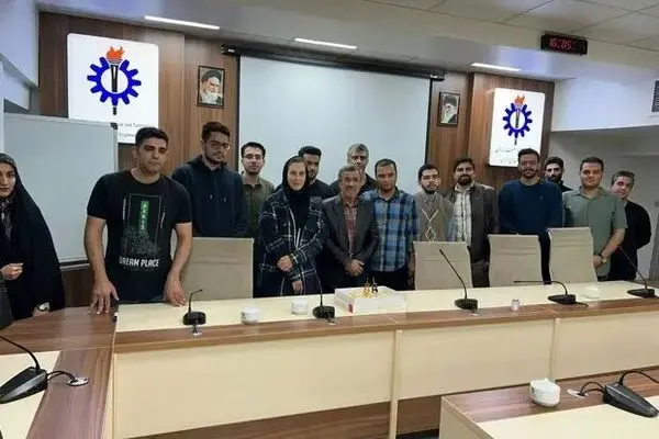 جشن تولد 68 سالگی محمود احمدی‌نژاد + تصاویر