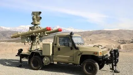 انهدام پهپاد اسرائیلی ایتان با سامانه پدافندی مجید + فیلم