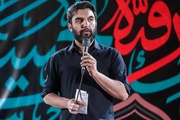 انتقاد تند مداح معروف از مسئولانی که فرزندانشان را می‌فرستند خارج