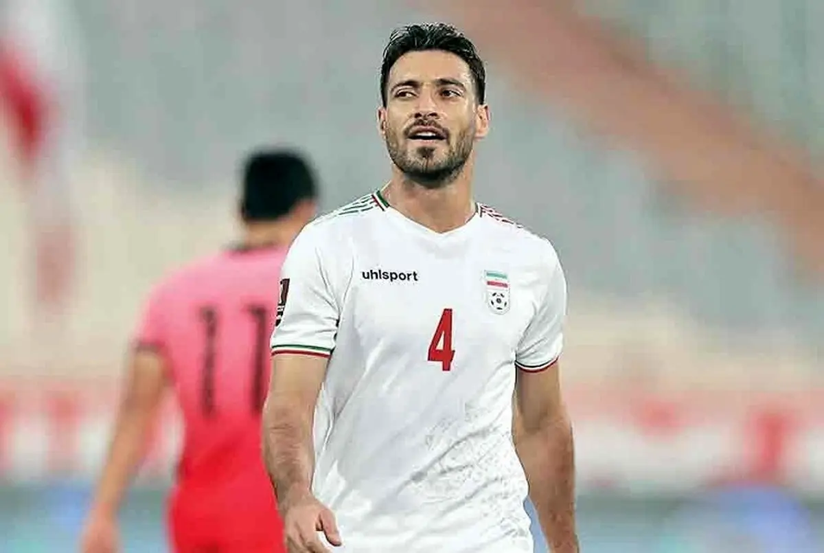 واکنش خلیل زاده به نیمکت‌نشینی در جام جهانی؛ نان آدم‌فروشی نخوریم