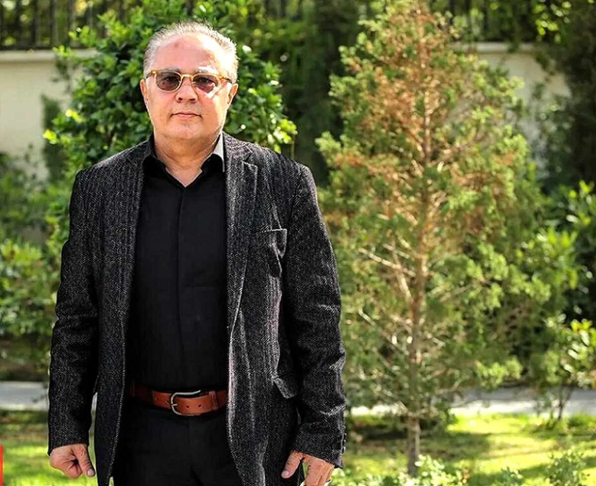 اولین واکنش دبیری به عزل از دولت بدلیل سفر به قطب جنوب + توئیت