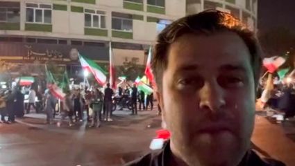 شادی مردم ایران در پی حملات به پایگاه آمریکایی در قطر