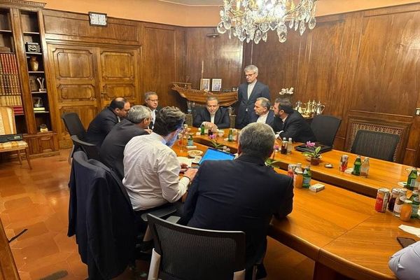 دیپلمات انگلیسی: من جای ایران بودم به آمریکا اعتماد نمی کردم
