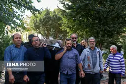 تصاویر تشییع پیکر جلال مقامی با حضور هنرمندان