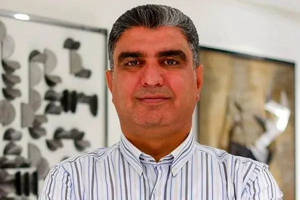 ثبت لحظه فوت خسرو علیکردی با دوربین های مداربسته دفترش