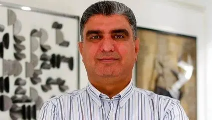 ثبت لحظه فوت خسرو علیکردی با دوربین های مداربسته دفترش