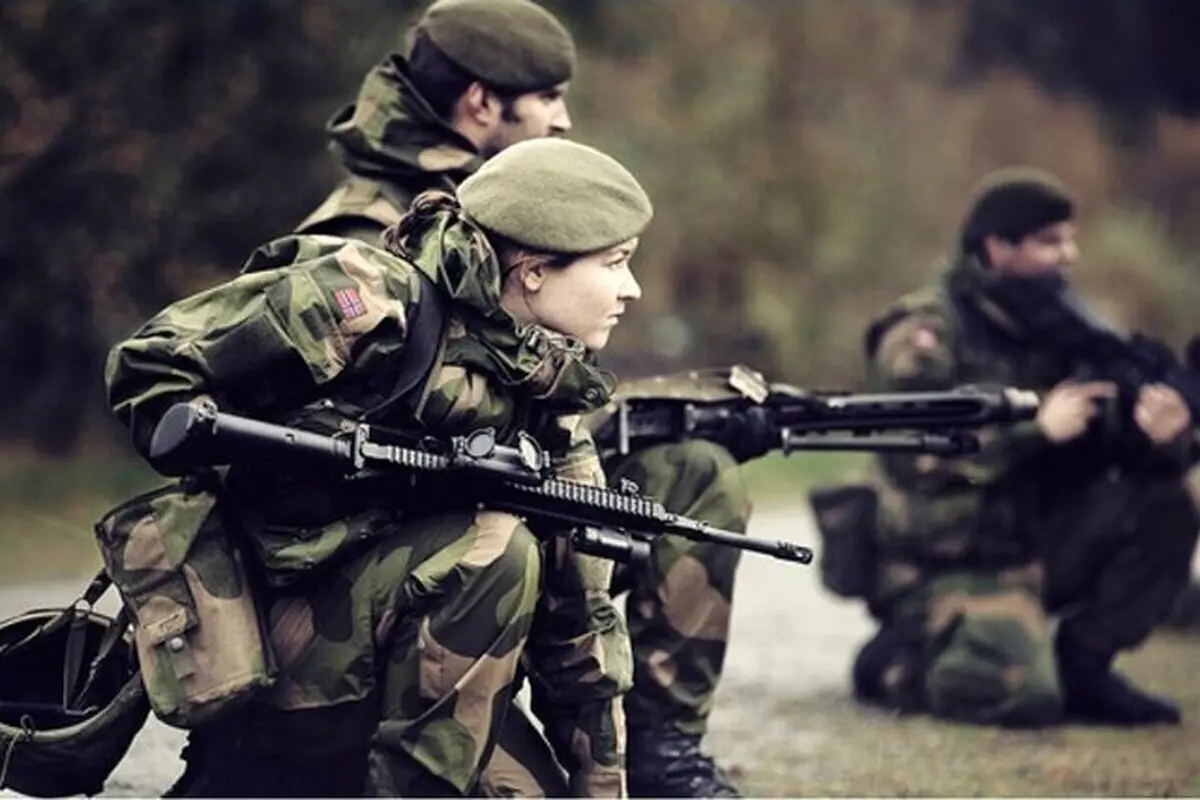 سربازی دختران اجباری شد