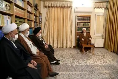 مکارم شیرازی