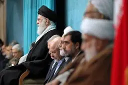رهبر انقلاب:اصرار دولت‌های قلدر برای مذاکره به منظور حل مسائل نیست 
