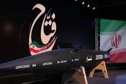 رونمایی از ابر موشک هایپرسونیک «فتاح» + تصاویر
