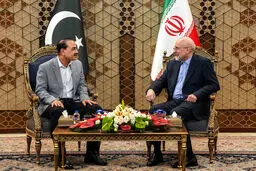 اخطار ایران به آمریکا به عاصم منیر منتقل شد