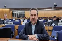 واکنش کاردار ایران به ادعای استخدام جاسوس از بین مسلمانان انگلیس