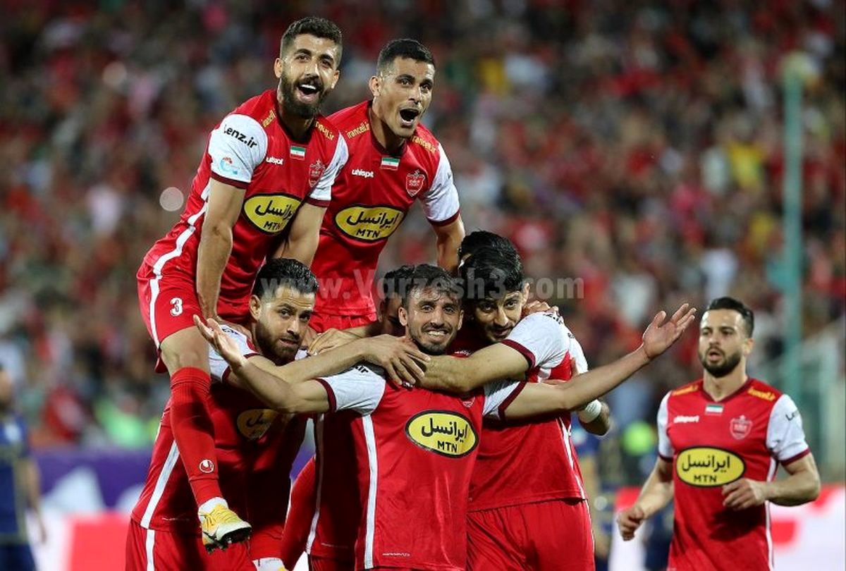 گزارش زنده: پرسپولیس 2 - گل گهر0