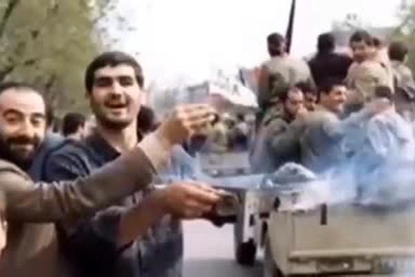 تصاویر نخستین دیدار آزادگان با رهبر انقلاب