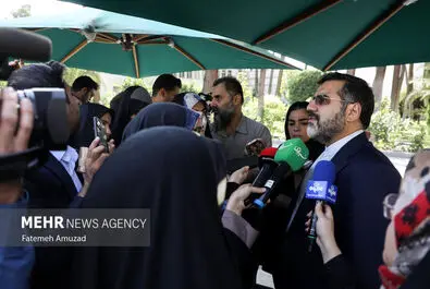 حاشیه جلسه هیئت دولت