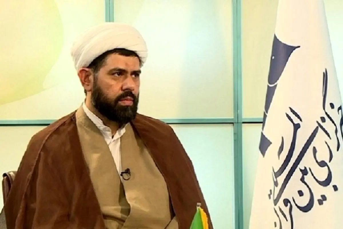 رهبر انقلاب نسبت به عواقب پیروی از سبک زندگی کفار هشدار داده‌اند