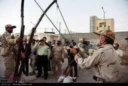 تیر و کمان عجیب قاچاقچیان برای انتقال مواد مخدر به کشور!/عکس